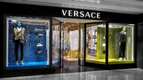 versace milano lavora con noi|versace shop.